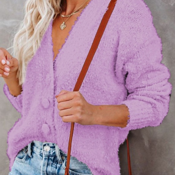 NWOT V Neck Buttoned Front Sweater - Picture 2 of 7